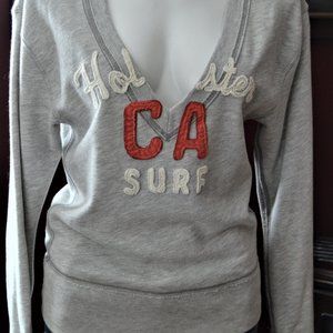 HOLLISTER WOMEN'S SMALL SWEATSHIRT GRAY V NECK CA SERF